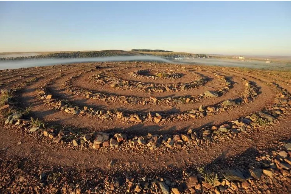 ЗОРОАСТРИЙСКИЙ РИТУАЛ АВЕСТА. НА АРКАИМСКОЕ СОЛНЦЕСТОЯНИЕ 21 июня 2026 с 13 до 15 часов.     