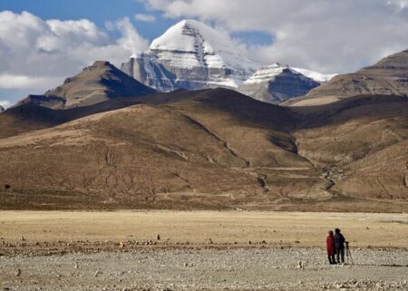 Паломнический тур в Тибет Кайлас Манасаровер 10 – 25 мая 2026, 20 августа – 5 сентября, 15 – 30 сентября 2026.